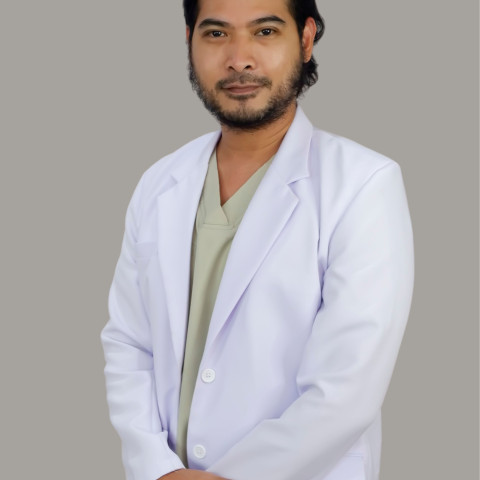 dr. Sena Hadeaih, Sp.U, FICS