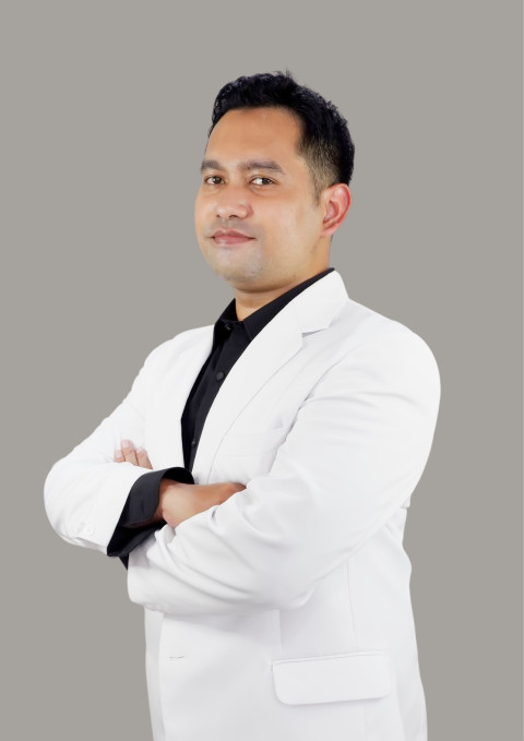 jadwal dan profil dr. M. Hafizh Dewantara, Sp.PD